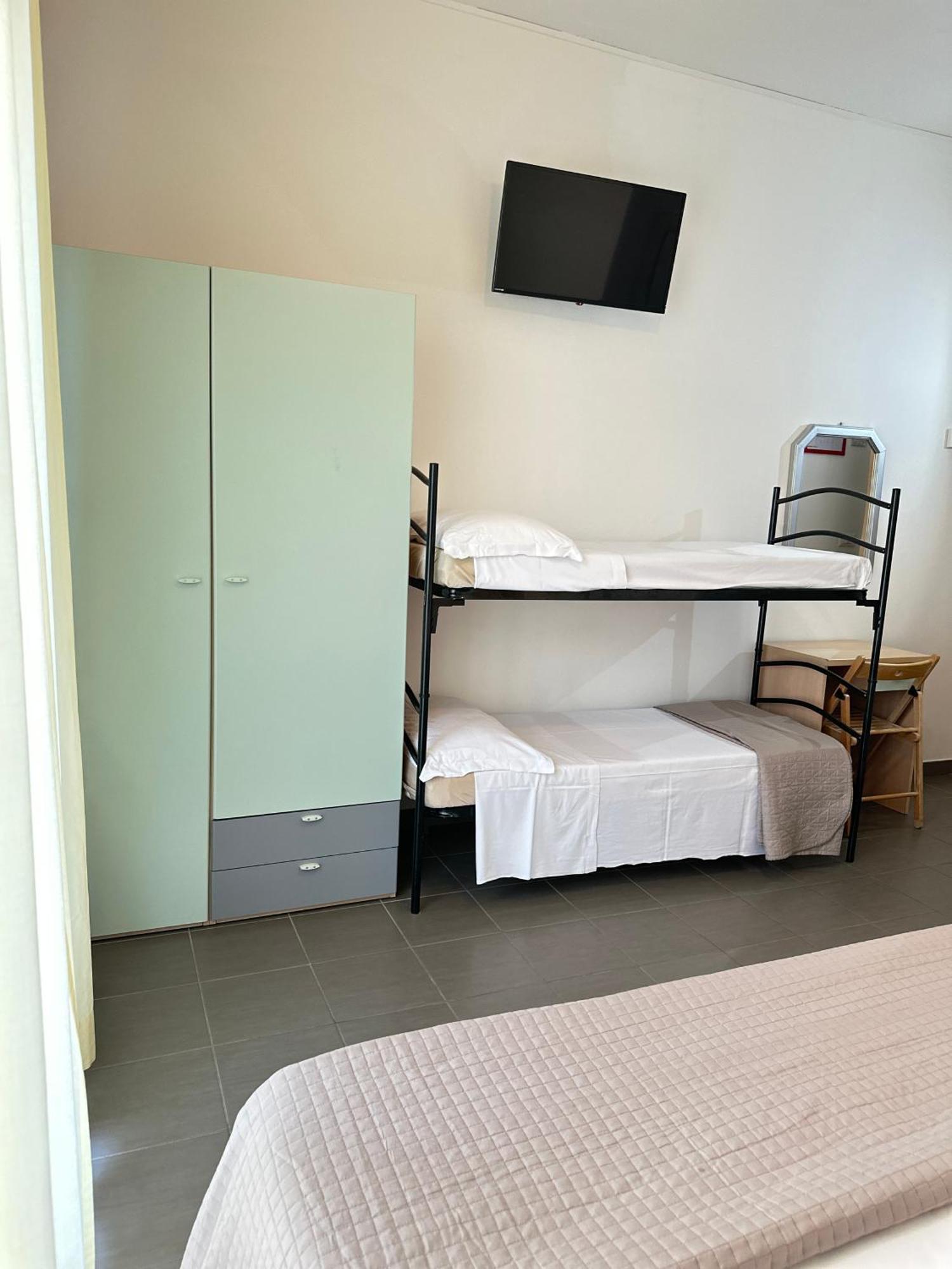 Hotel Villa Perazzini Rimini Esterno foto